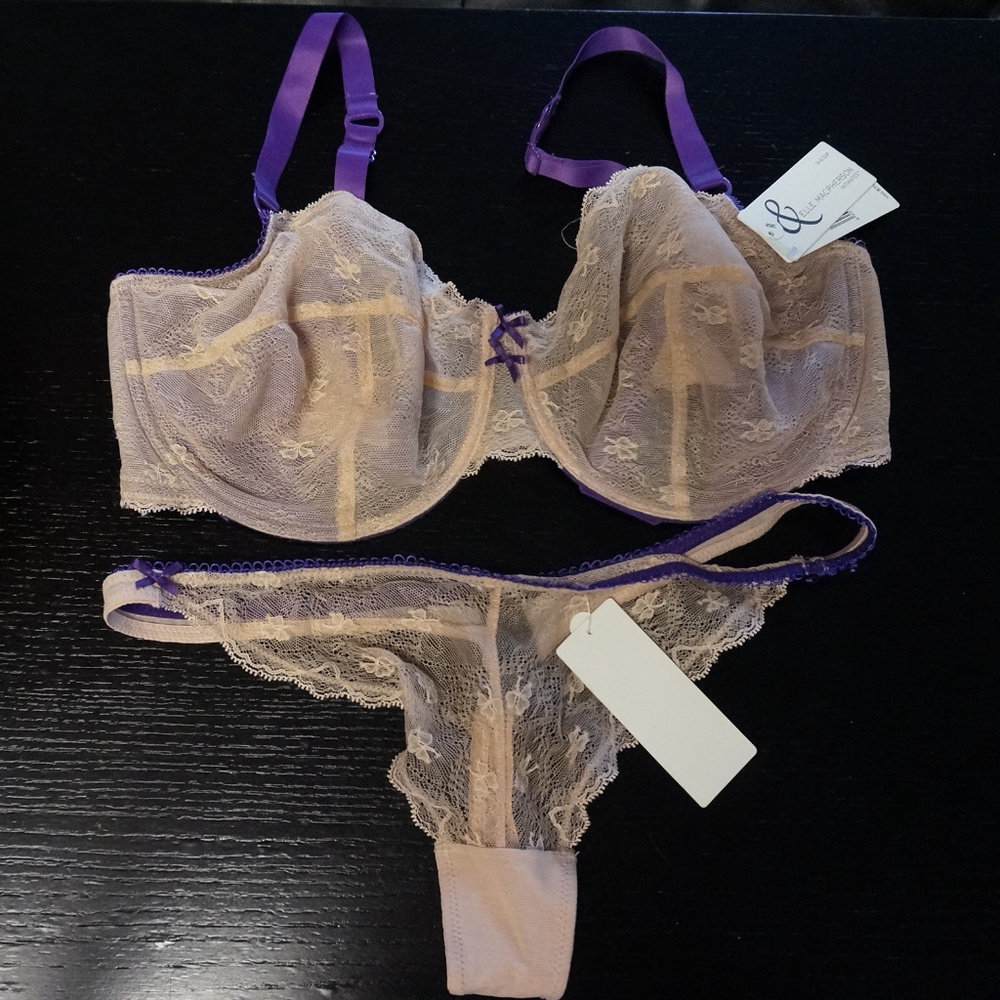 NWT ELLE MACPHERSON 38FF Lace Underwire Bra Panty